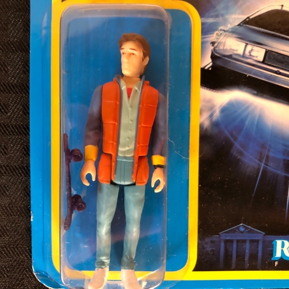 Unpunched Back To The Future: Marty Mcfly Reaction Figure - Picture 3 of 10